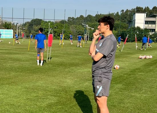 伊人久久中文大香线蕉综合